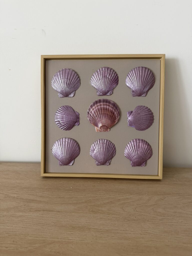Lavender Shimmer Scallop Grid