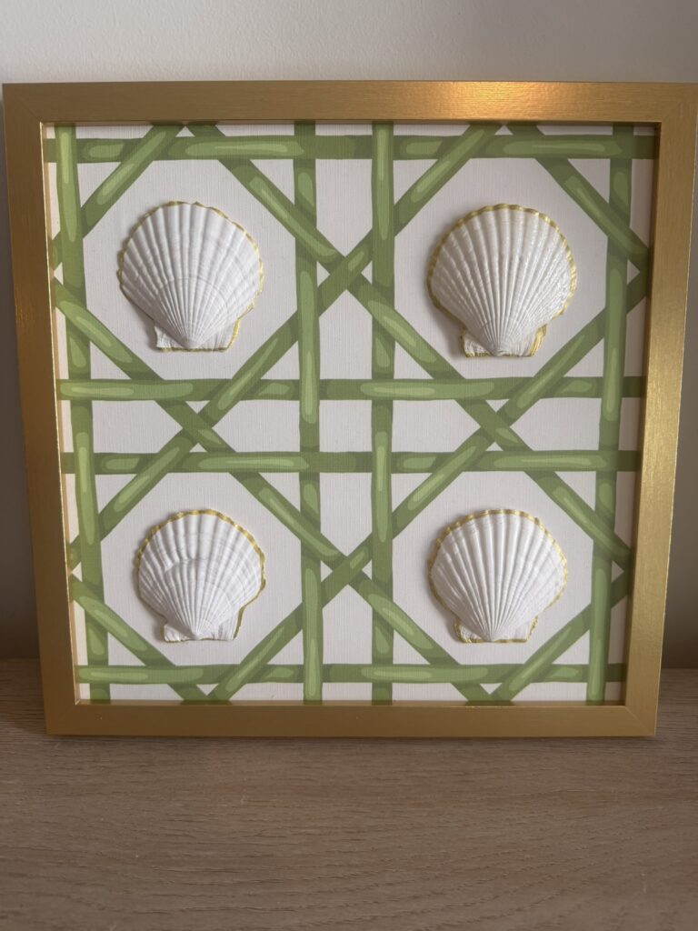 Gold-Rimmed White Scallop Quartet on Green Bamboo Lattice
