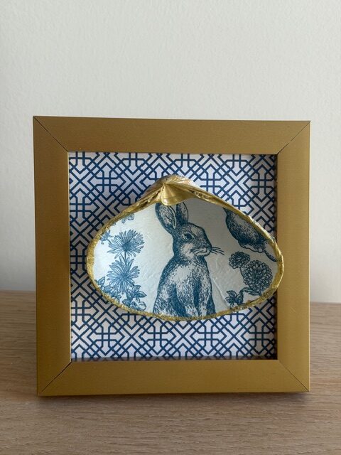 Chinoiserie Rabbit Oyster on Navy Lattice in Gold Frame